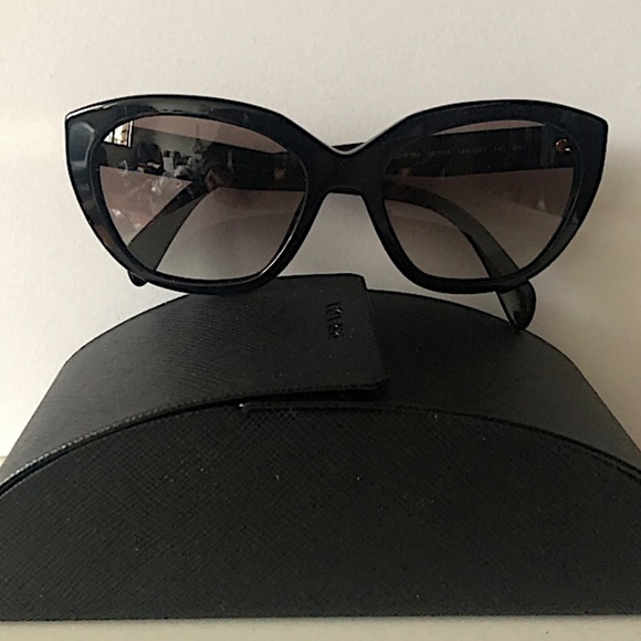 Prada PR 16XS 3890A7 Womens Cat-Eye Sunglasses Black 56mm main image 7